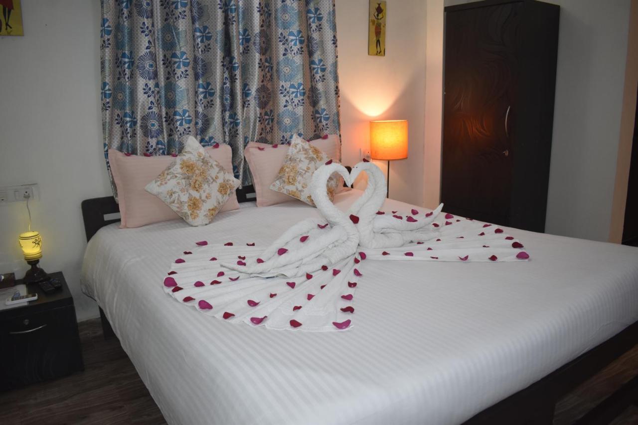 Spectrum Hub Beach Side Studio Apartment - Candolim - Goa Экстерьер фото