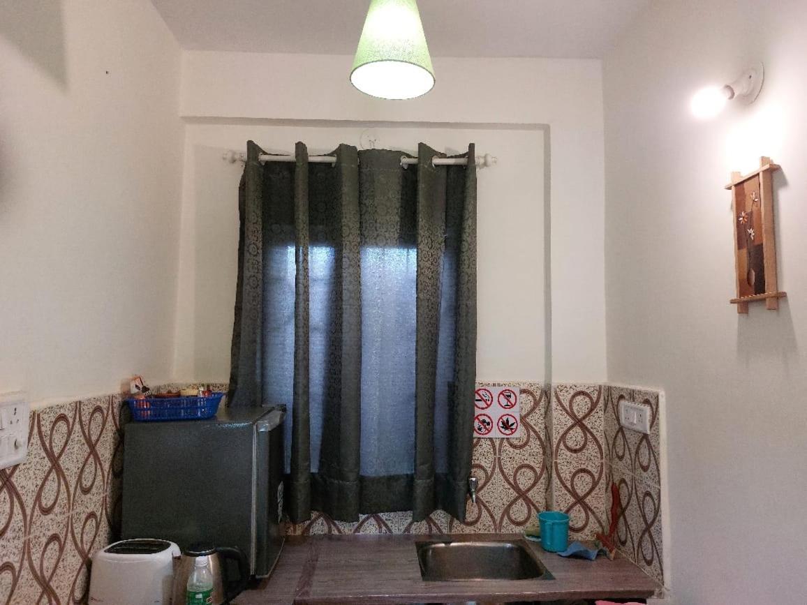 Spectrum Hub Beach Side Studio Apartment - Candolim - Goa Экстерьер фото
