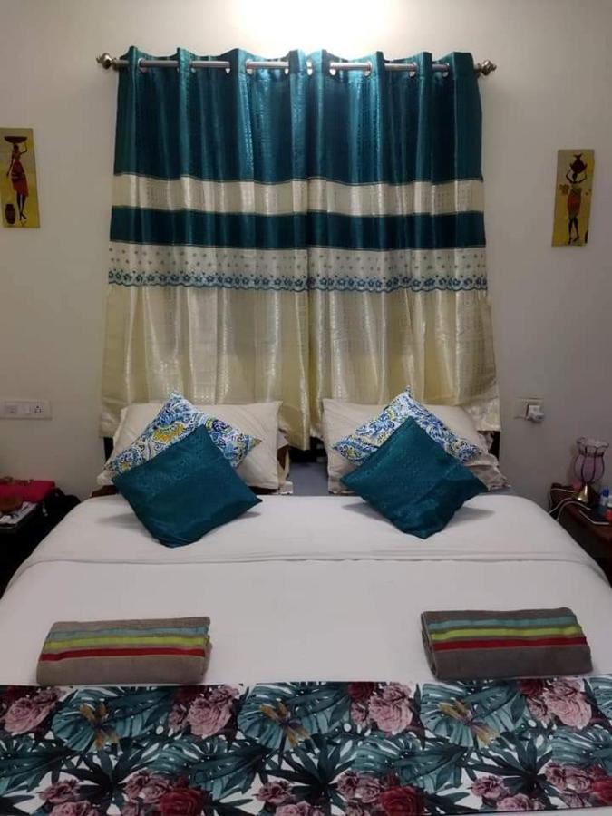 Spectrum Hub Beach Side Studio Apartment - Candolim - Goa Экстерьер фото