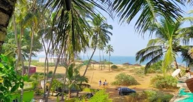 Spectrum Hub Beach Side Studio Apartment - Candolim - Goa Экстерьер фото